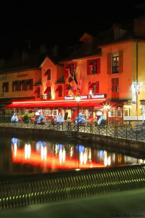 La Baie Des Voiles ,Vue Lac D'Annecy ,Plage Privee Дюeн Екстериор снимка
